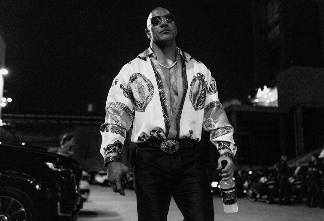 The Rock Posts Heated Promo Ahead of Tonight's Smackdown - Fights ...