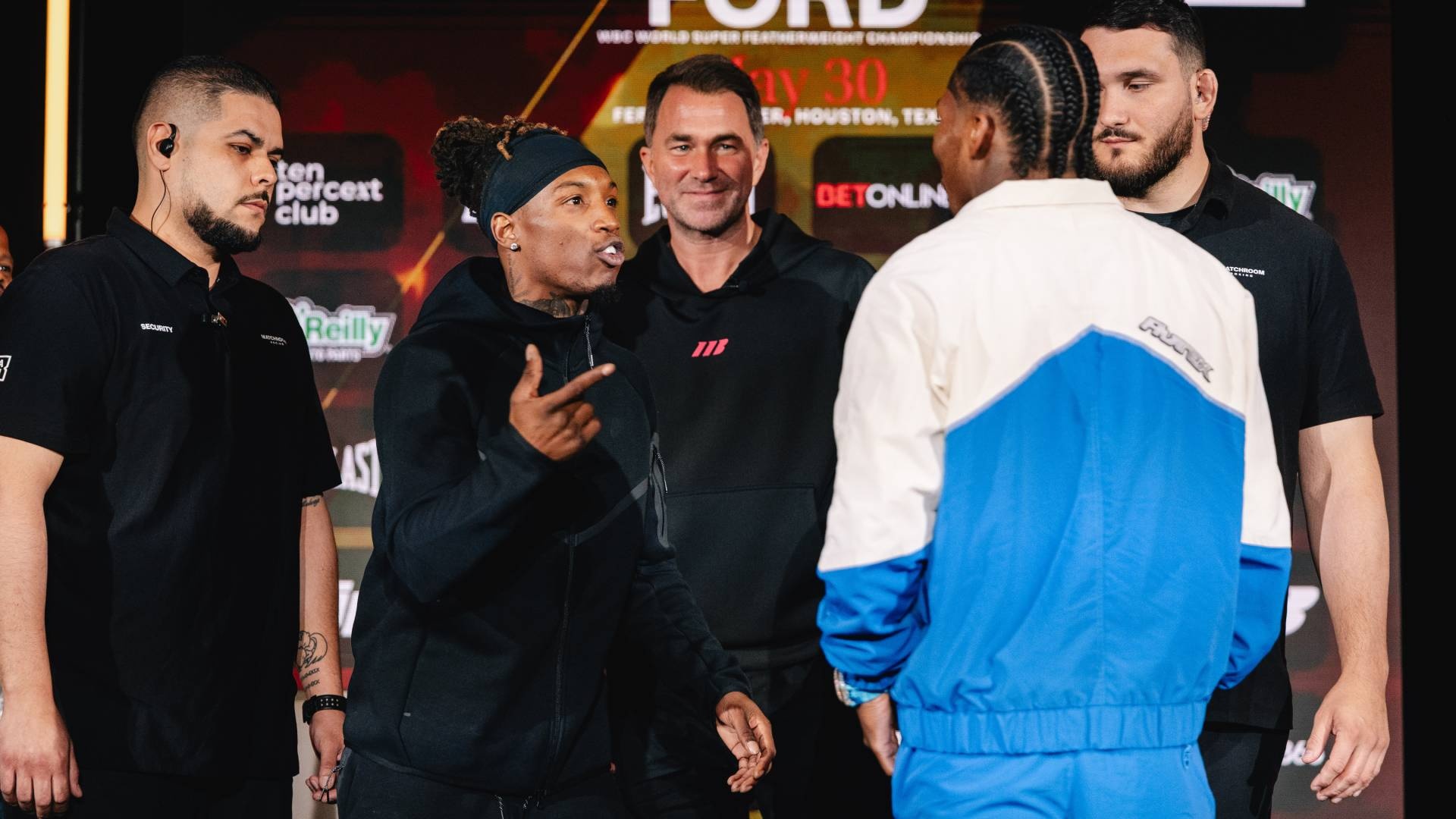 O'Shaquie Foster vs Raymond Ford: Live Stream, Betting Odds & Fight Card