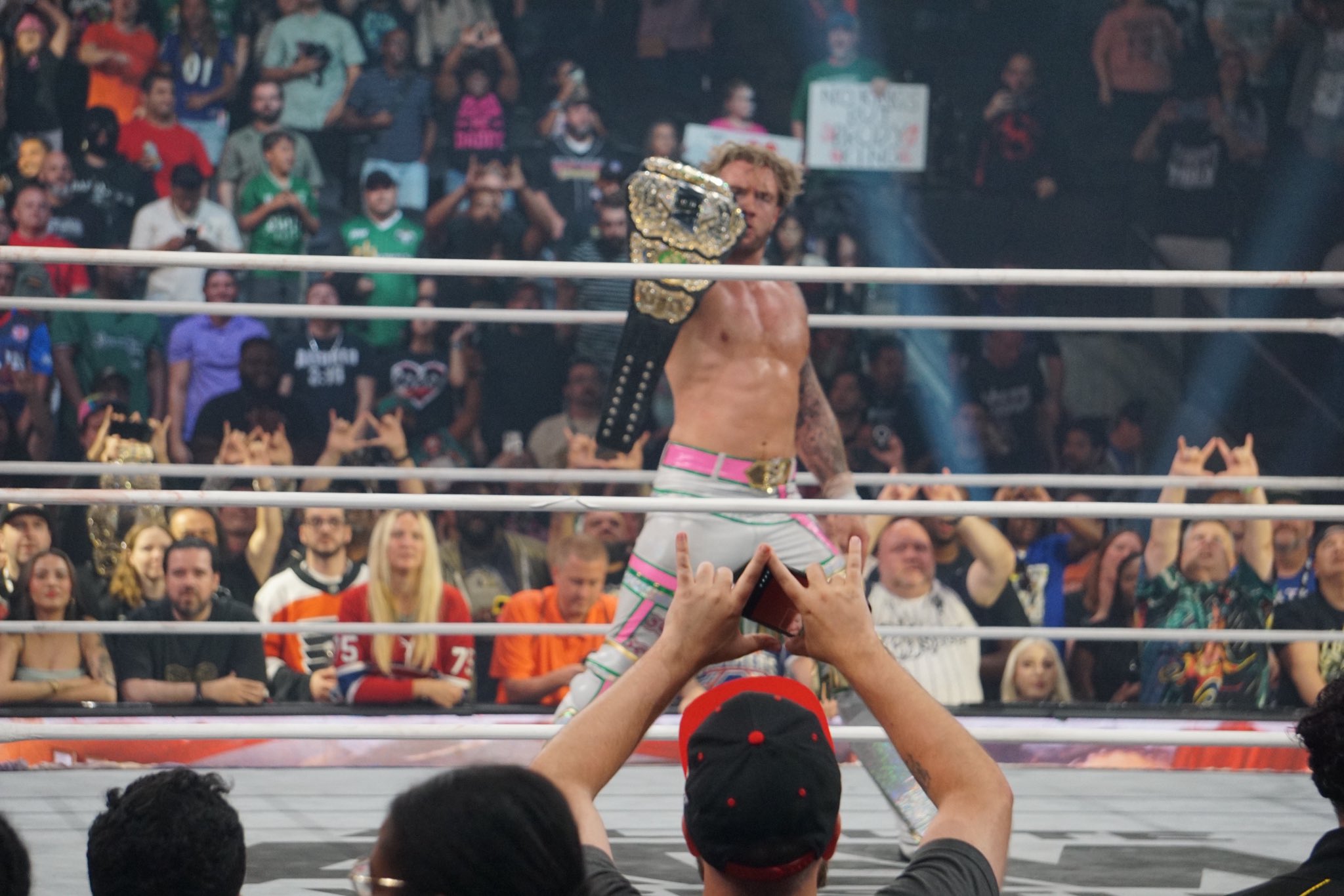 AEW WrestleDream, Will Ospreay retains in first Clockwork Carnage match